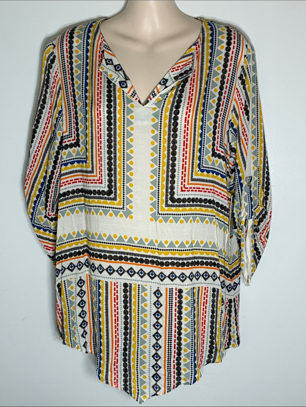 White Boho Multicolor Geometric Print Women's Tunic Top